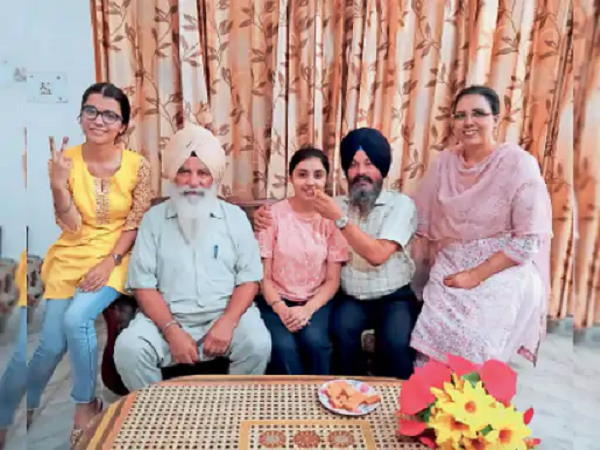 PSEB 12th Toppers List 2022: Punjab Board Declares Intermediate Results; Check Amritsar Toppers PSEB 12th Toppers List 2022: Punjab Board Declares Intermediate Results; Check Amritsar Toppers