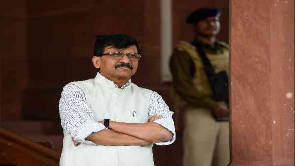 राउत को खामोश रहने का संदेश!