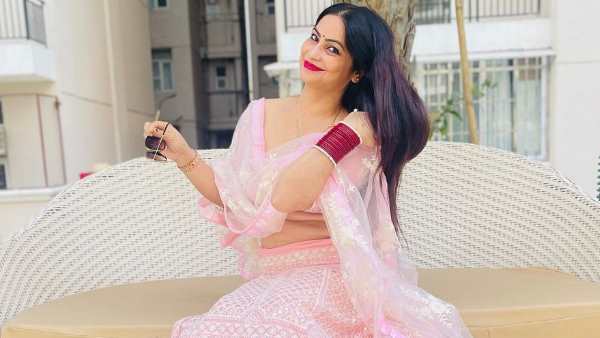 सोशल मीडिया स्टार बनीं Reena dwivedi