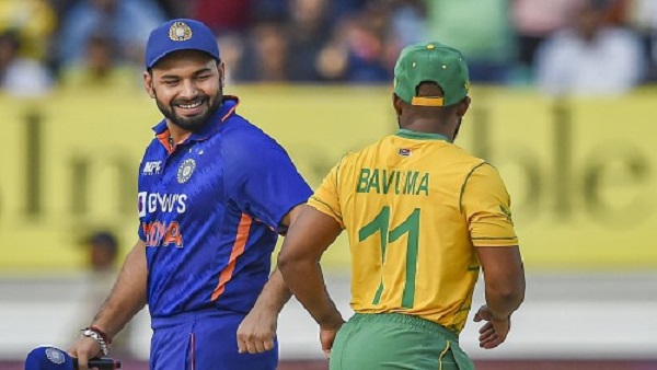 ऋषभ पंत आज भी रहे नाकाम