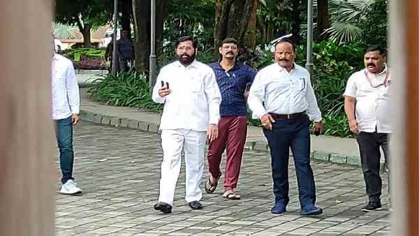 सुप्रीम कोर्ट में होगी फ्लोर टेस्ट पर सुनवाई