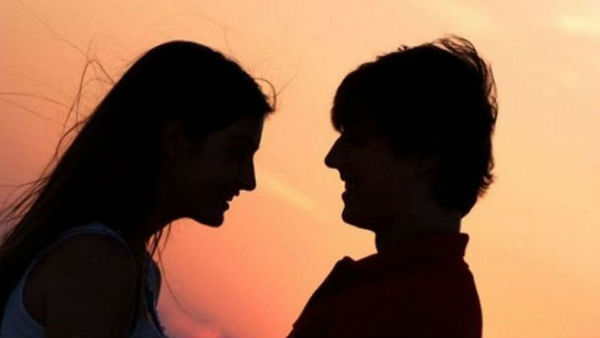 'सभी लोग पार्टनर का फोन चेक करें'