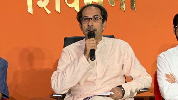 Shiv sena MPs rable Uddhav thackeray Shiv sena MPs rable Uddhav thackeray