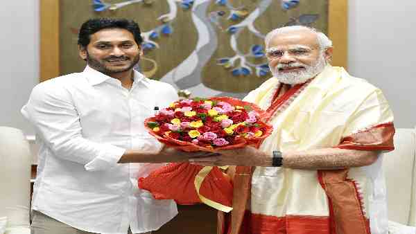 एनडीए का पलड़ा क्यों पड़ रहा है भारी ?