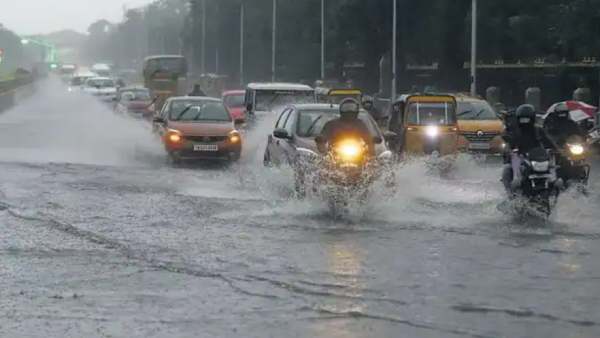 कई राज्यों में हो रही बारिश