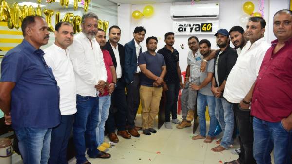 बिहार के 8 जिलों में है आर्यगो कैब सर्विस