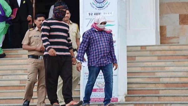 21 जून की रात चाकू से गोदकर हई अमरावती केमिस्ट की हत्या