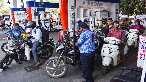 महाराष्ट्र में पेट्रोल-डीजल की कीमतें घटने के आसार