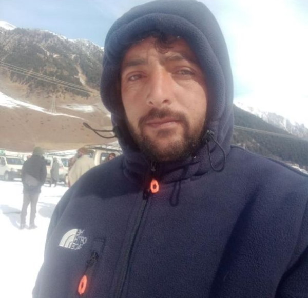फारूख सोनमर्ग ने भी बयां किया मंजर