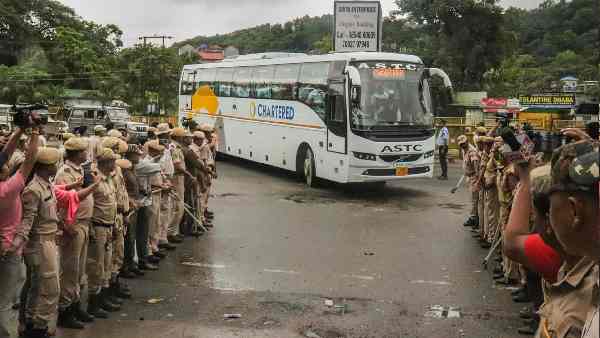 सुपीरियर और डीलक्स कमरों में ठहरे थे विधायक