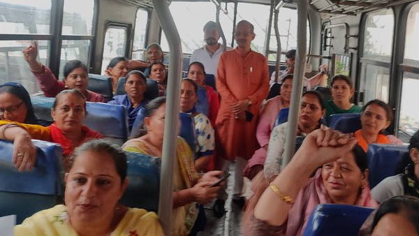 Woman given fifty percent rebate on bus ticket in Himachal buses Woman given fifty percent rebate on bus ticket in Himachal buses
