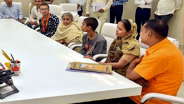 Kamlesh Tiwari wife Kamlesh Tiwari wife
