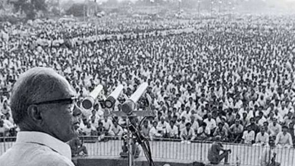 प्रधानमंत्री नेहरू 1955 में पटना आये तो क्या कहा ?