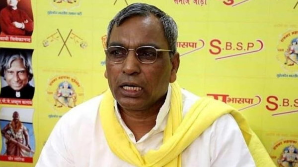 आवास और शौचालय के लालच में न पड़ें