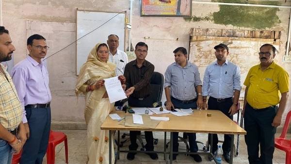 भिंड में नेता प्रतिपक्ष ने बचाया अपना गढ़