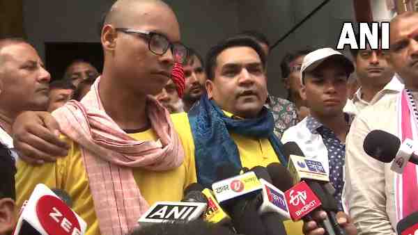 BJP leader Kapil Mishra and Chittorgarh MP CP Joshi met Kanhaiya Lal family BJP leader Kapil Mishra and Chittorgarh MP CP Joshi met Kanhaiya Lal family