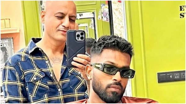 सोशल मीडिया पर तस्वीरें वायरल