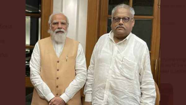 धन की शोभा दान से है