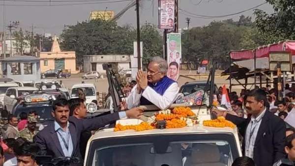 cm bhupesh road show cm bhupesh road show