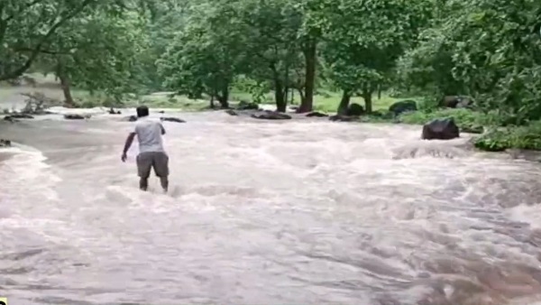 दमोह जिले में हटा, पटेरा मार्ग बंद