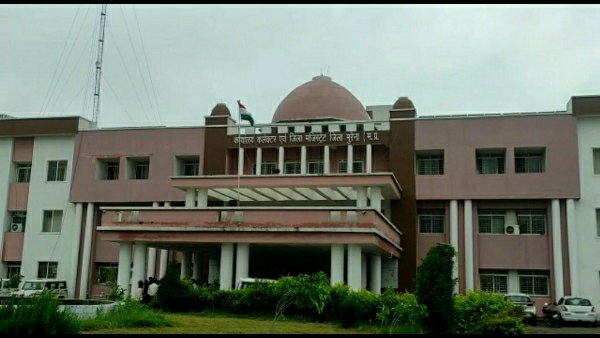 पोल खुलने पर शिकायत ले ली वापस