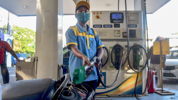 Check oil prices sitting at home like this