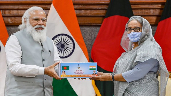 द.एशिया की राजनीति पर चर्ता संभव