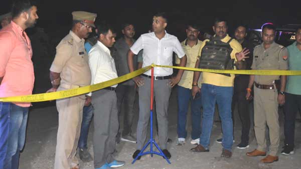 पुलिस ने किया था पीछा और एसओजी टीम भी पहुंच गई