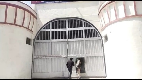 15 अगस्त को भी रिहा हुए थे 45 बंदी