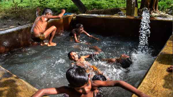 उत्तर और पूर्वी भारत के लिए क्या है अनुमान ?