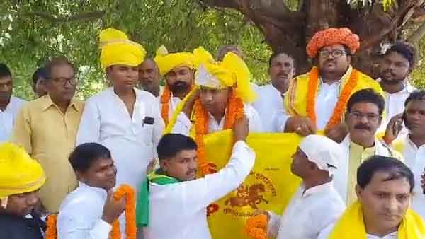 महेंद्र राजभर ने अधिकारियों पर लगाया गंभीर आरोप