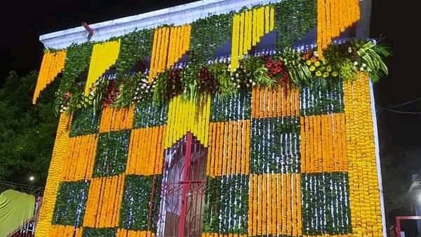 किसी और मंदिर में ऐसी परंपरा नहीं