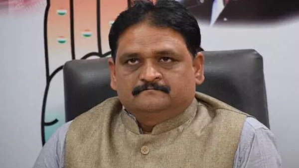 कांग्रेस बोली,जनता से माफ़ी मांगे रमन सिंह