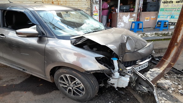 गायब हो गया कार चालक और उसका साथी