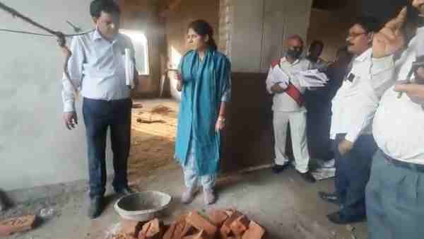 घटिया निर्माण देख बोलीं ईशा दुहन, 'मैं किसी को छोडूंगी नहीं'