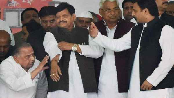 क्या कन्नौज से चुनाव लड़कर केंद्र में जाएंगे अखिलेश