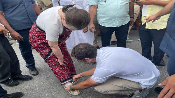 अशोक गहलोत पिछले 50 साल से कांग्रेस से जुड़े है