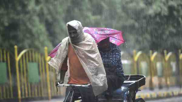 बिहार और झारखंड में चक्रवात दिख सकता है असर