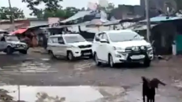 अधिकारी बोले- हमारे निकलने के बाद हुआ ये हादसा