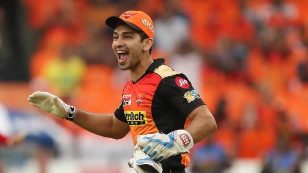 IPL भी खेले नमन