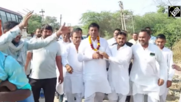 लंबे समय से राजनीति में है धर्मपाल का परिवार