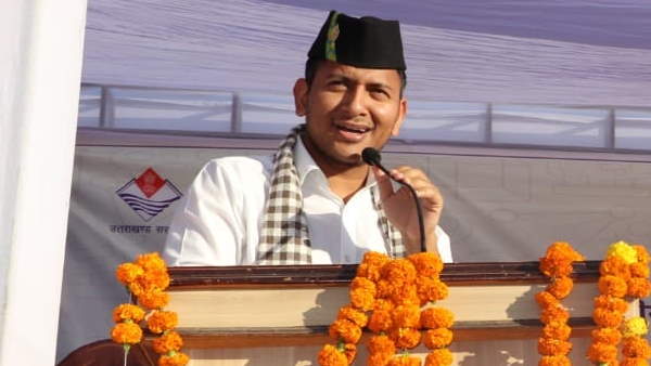 अधिकारियों को एक सप्ताह के अंदर रिपोर्ट देने को कहा