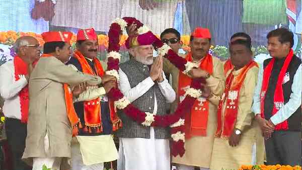 'शहरी इलाकों में कोई बीजेपी के करीब भी नहीं है'