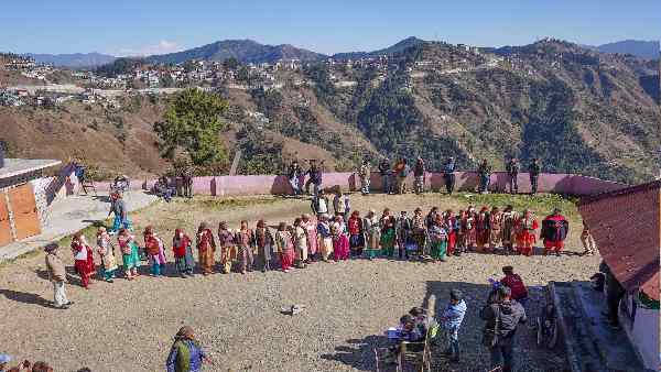 82,301 ज्यादा महिलाओं ने किया मतदान