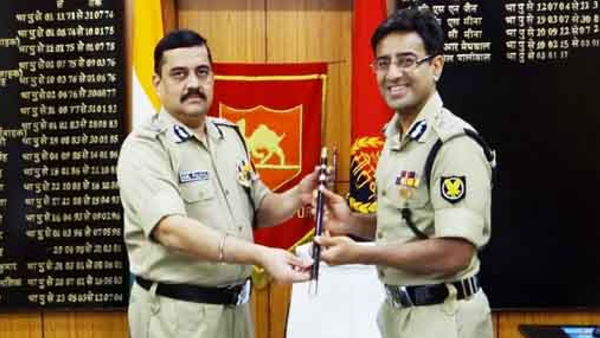 2006 में पहली बार चर्चा में आए अमित लोढ़ा