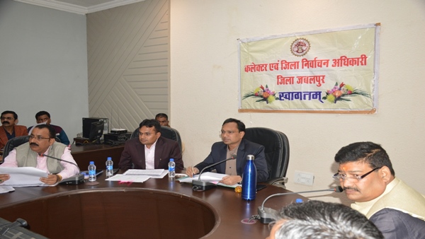 राजनैतिक दल बूथ लेवल पर एजेंट करेंगे नियुक्त