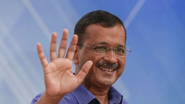 'ये चुनावी वादा नहीं, केजरीवाल की गारंटी है...'