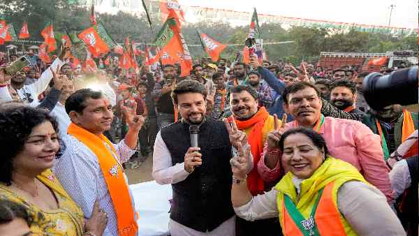 भाजपा ने भी पूर्वांचलियों को दिए हैं करीब 50 टिकट