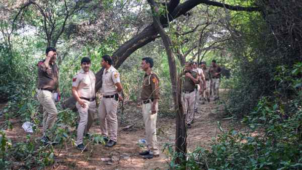 सबूत तलाश रही है दिल्ली पुलिस