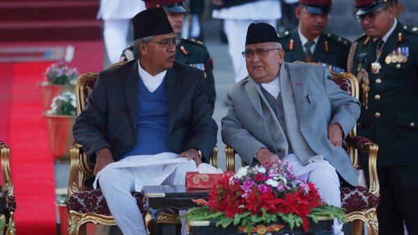 चीन कैसे कर रहा नेपाल में हस्तक्षेप?